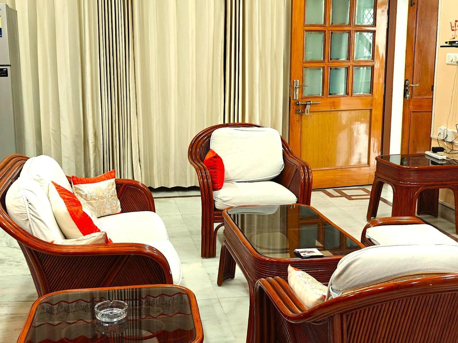 Fully Furnished Ish, Atithya Homestay With Various Amenities And Free Services In Lucknow, India Eksteriør bilde
